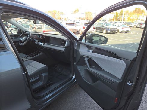 New 2026 Volkswagen Tiguan S image 25