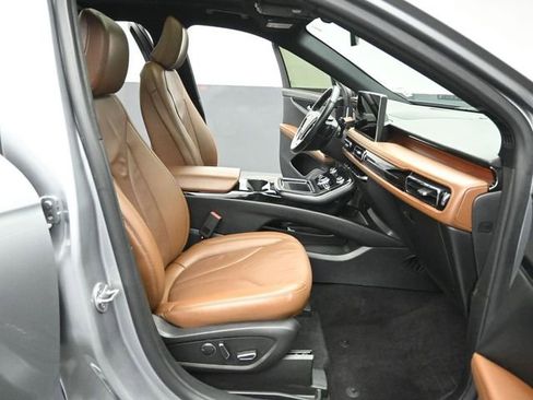 Certified 2023 Lincoln Nautilus Reserve w/ Luxury Package image 31