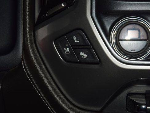 Used 2018 Chevrolet Silverado 2500 LTZ w/ Duramax Plus Package image 40