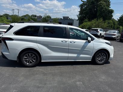 Used 2023 Toyota Sienna XLE w/ XLE Plus Package