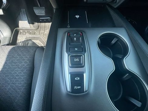 Used 2024 Honda Ridgeline Sport image 22