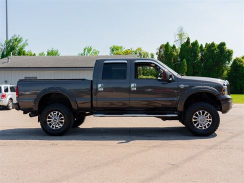 Used 2007 Ford F250 Harley-Davidson AWD/4WD image 4