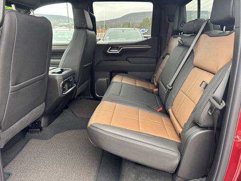 New 2026 Chevrolet Silverado 1500 High Country w/ Technology Package image 16