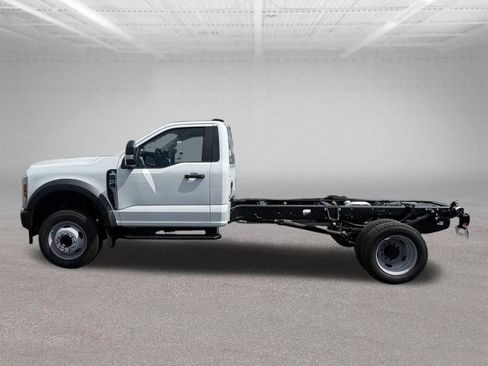 New 2026 Ford F450 XL w/ Snow Plow Prep Package RWD image 9