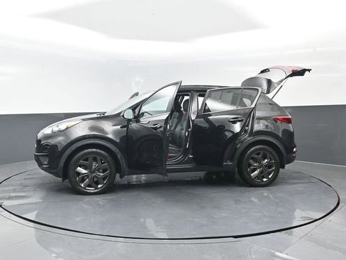 Used 2021 Kia Sportage S image 33