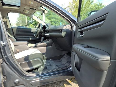 Certified 2024 Honda CR-V EX image 12