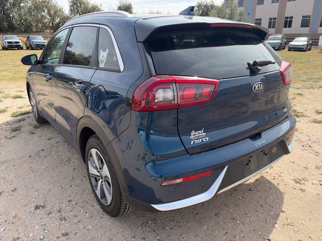Used 2019 Kia Niro LX FWD image 3