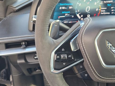 Used 2023 Chevrolet Corvette Stingray Premium Cpe w/ Z51 Performance Package image 25