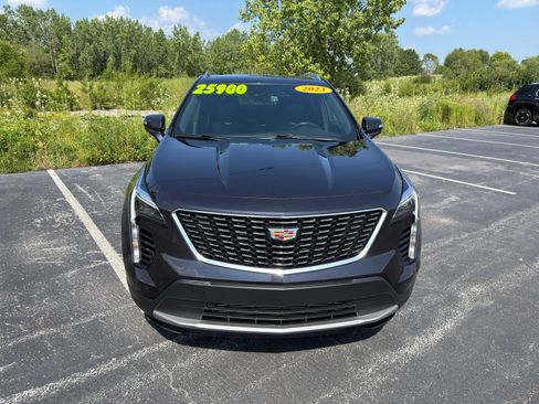 Used 2023 Cadillac XT4 Premium Luxury AWD/4WD image 9