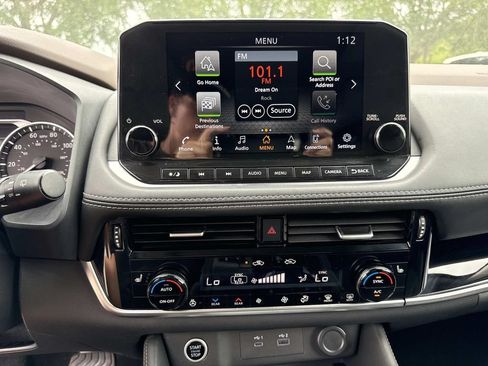 Used 2022 Nissan Rogue SL w/ SL Premium Package FWD image 25