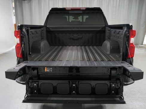 Used 2024 Chevrolet Silverado 1500 LT Trail Boss w/ Convenience Package II AWD/4WD image 36