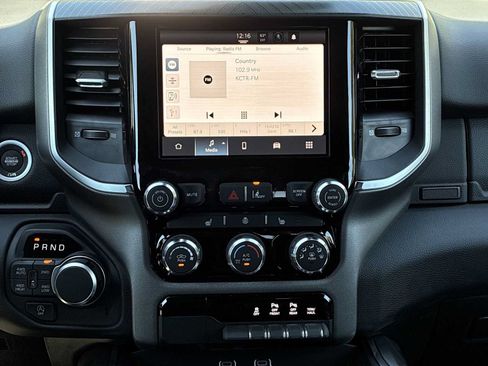 New 2026 RAM 1500 Big Horn AWD/4WD image 12