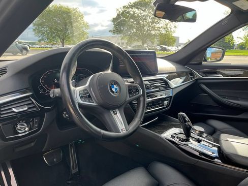 Used 2023 BMW 530i xDrive w/ M Sport Package AWD/4WD image 16