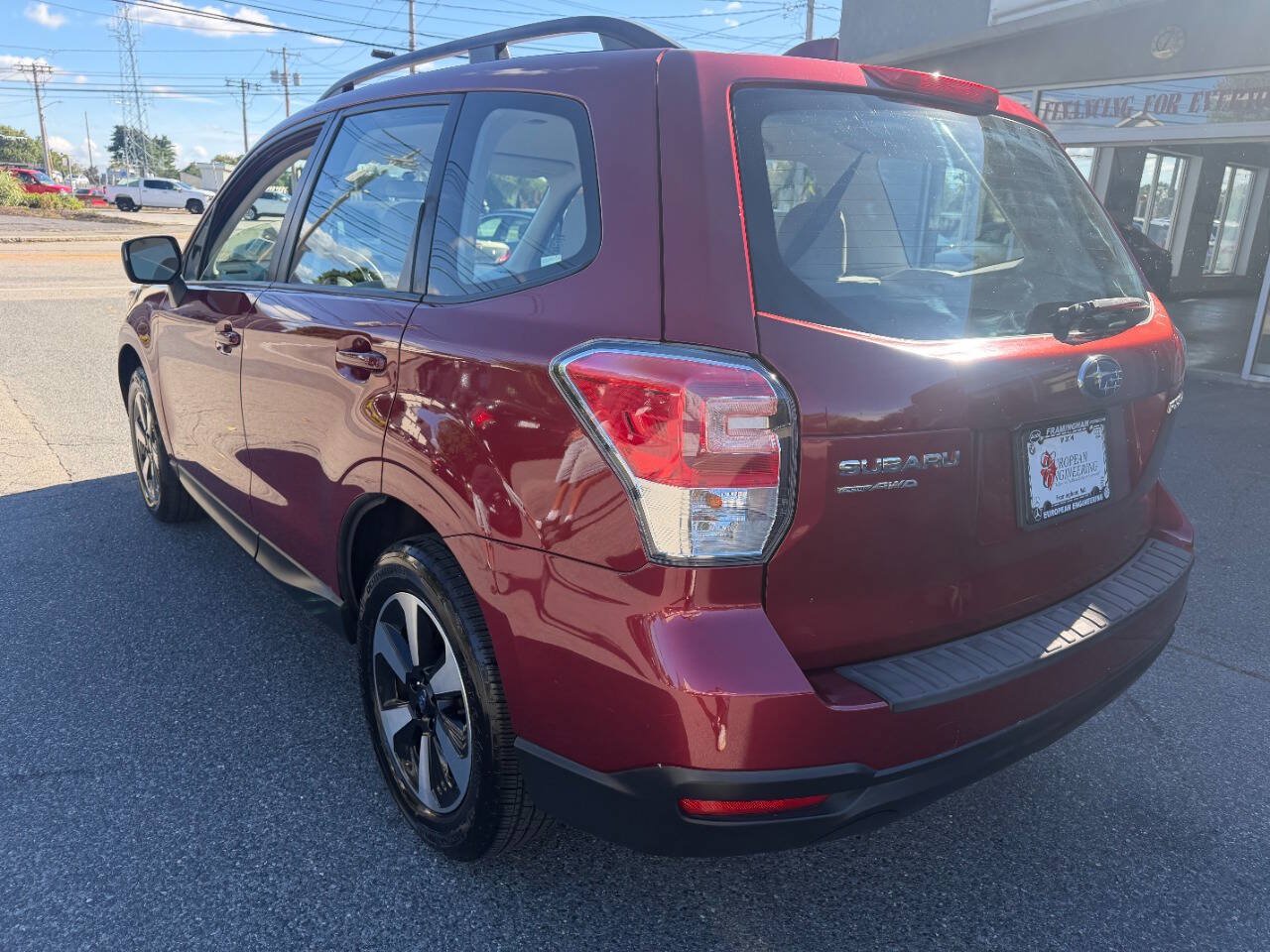 Used 2018 Subaru Forester 2.5i w/ Alloy Wheel Package AWD/4WD image 5