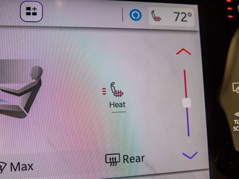 New 2026 Jeep Grand Cherokee Altitude image 8