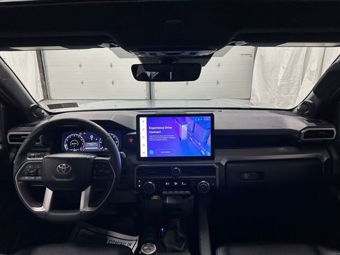 Used 2025 Toyota 4Runner TRD Off-Road Premium image 41