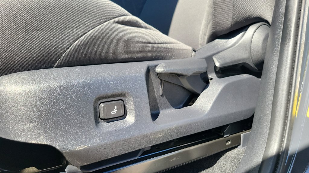 Certified 2026 Toyota Tacoma SR5 RWD image 16