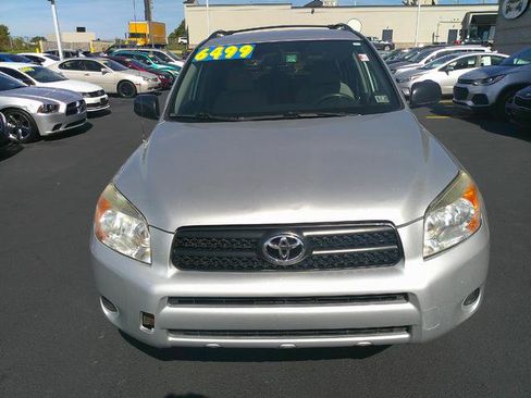 Used 2008 Toyota RAV4 4WD w/ 3rd Row image 4