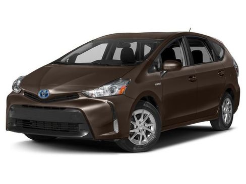 Used 2017 Toyota Prius V Three image 1