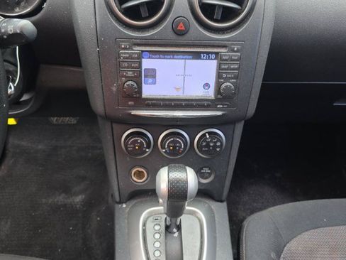 Used 2013 Nissan Rogue SV w/ Premium Pkg FWD image 9