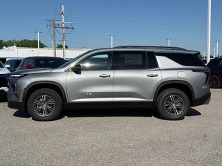 New 2026 Chevrolet Traverse LT w/ LPO, Floor Liner Package FWD video 3