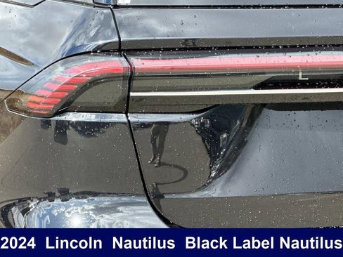 Used 2024 Lincoln Nautilus Black Label AWD/4WD image 40