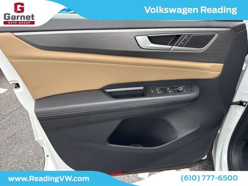 Used 2024 Volkswagen Atlas Cross Sport SE image 12