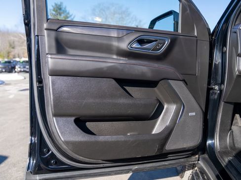 Used 2022 Chevrolet Tahoe RST w/ Luxury Package image 20