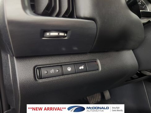 Used 2025 Nissan Pathfinder Rock Creek AWD/4WD image 21