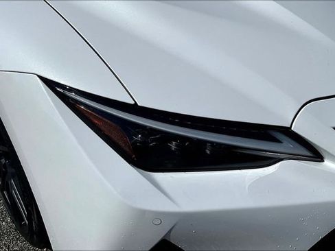 Used 2023 Lexus IS 500 image 31