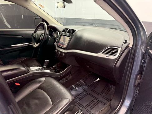 Used 2018 Dodge Journey GT image 43