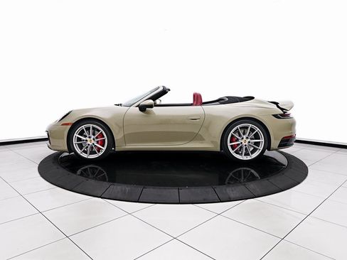 Used 2022 Porsche 911 Carrera S image 14