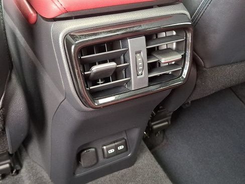 Used 2024 Lexus NX 250 FWD image 11