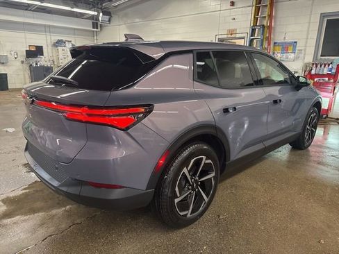 New 2026 Chevrolet Equinox EV LT image 6