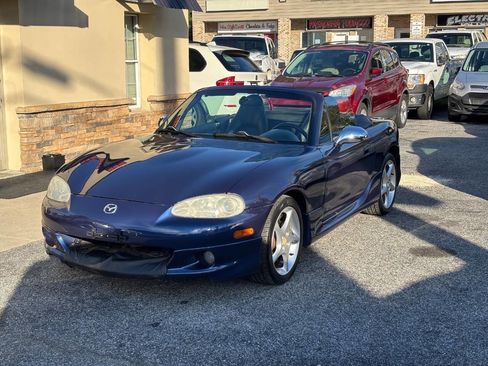 Used 2003 MAZDA MX-5 Miata LS image 8