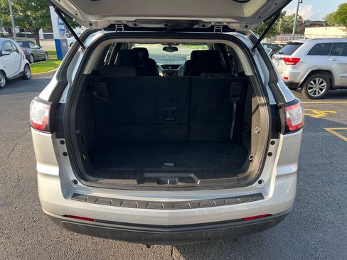 Used 2014 Chevrolet Traverse LT FWD image 14