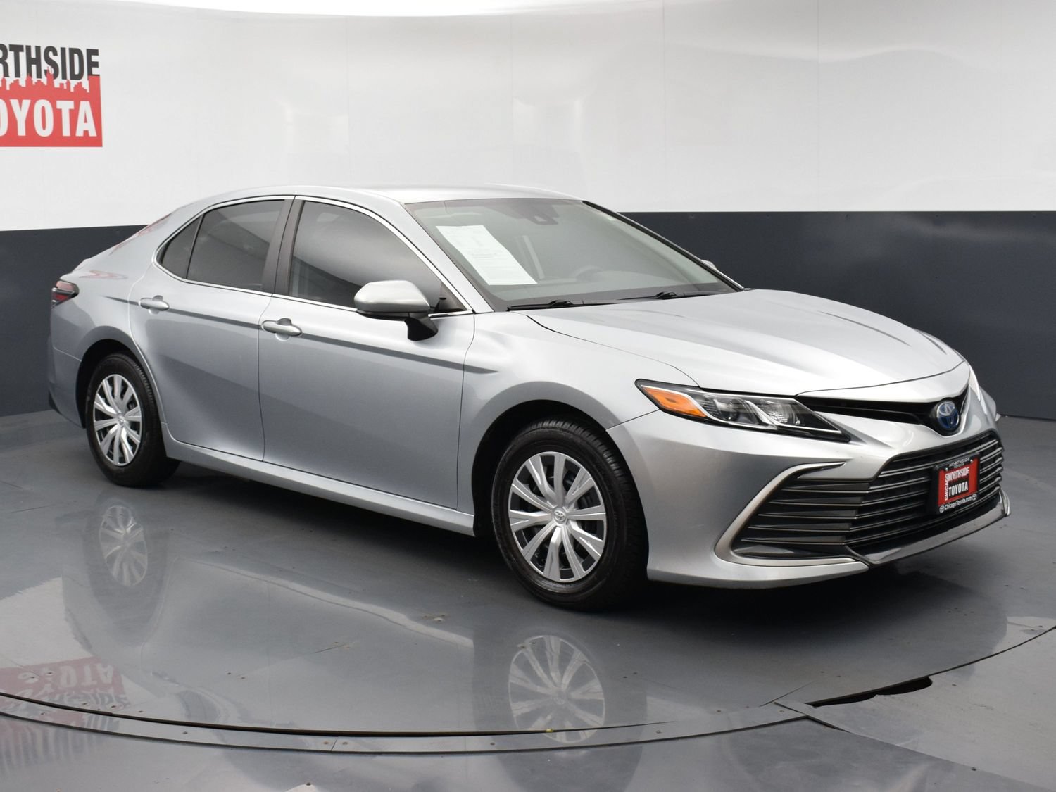 Used 2023 Toyota Camry LE FWD image 6