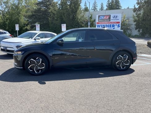 Certified 2024 Hyundai Ioniq 5 SEL RWD image 2