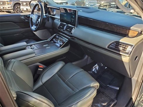 Used 2023 Lincoln Navigator L Black Label image 14
