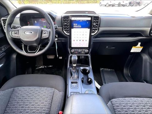 New 2025 Ford Ranger XLT w/ Equipment Group 301A High image 4