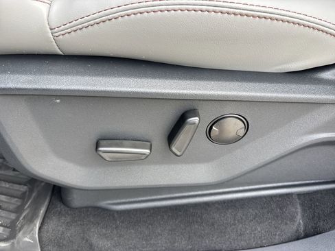 New 2025 Ford Expedition Max Active image 20