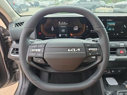 New 2026 Kia K4 EX FWD image 28