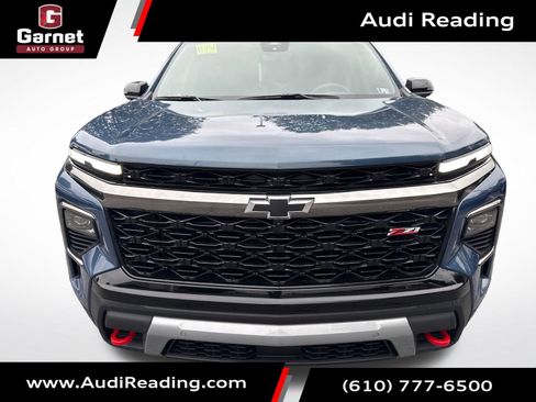 Used 2025 Chevrolet Traverse Z71 w/ Enhanced Driving Package AWD/4WD image 8