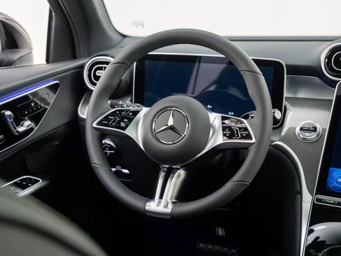 New 2026 Mercedes-Benz GLC 300 4MATIC image 12