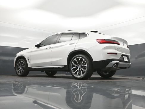 Used 2022 BMW X4 xDrive30i w/ Premium Package AWD/4WD image 40