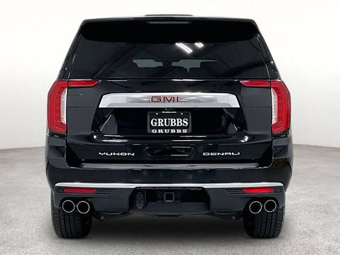 Used 2021 GMC Yukon Denali w/ Denali Premium Package AWD/4WD image 5