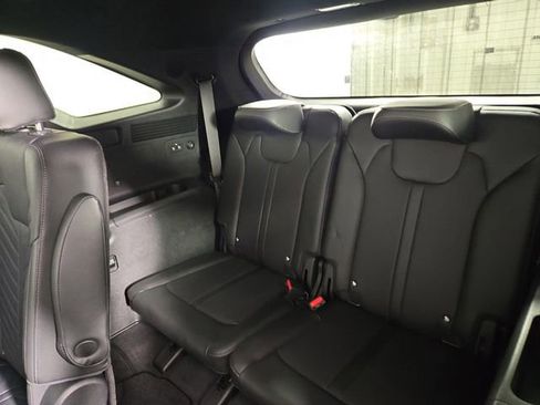 Certified 2025 Kia Sorento SX Prestige image 18