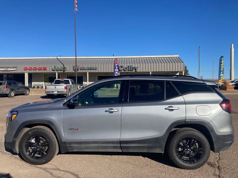 Used 2023 GMC Terrain AT4 image 1