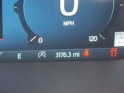 Used 2024 Ford F150 Lariat image 28