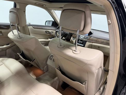 Used 2014 Mercedes-Benz E 350 4MATIC Sedan image 38